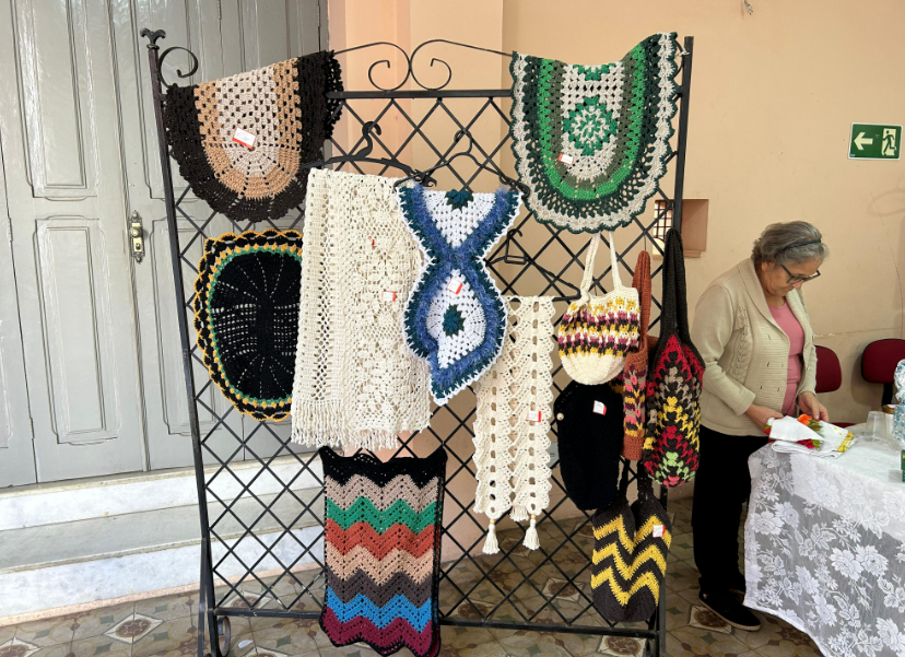 Feira de Artesanato da Aminarte segue até sábado no Theatro Capitólio