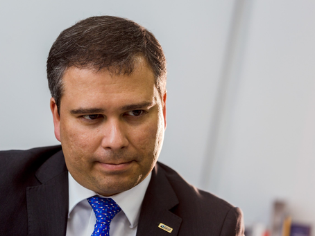 Funcionários do BRB acusam ex-presidente Paulo Henrique Costa de assédio moral em reuniões