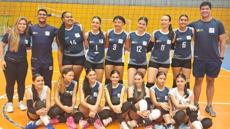 Equipe Sub-18 do Vôlei do Futuro conquista campanha invicta no Festival da Liga Sul Mineira