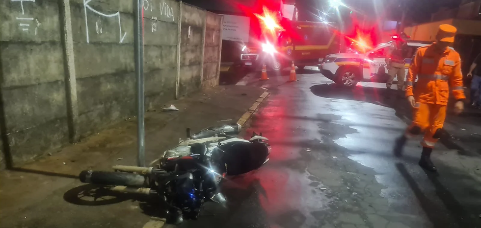 Grave Acidente em Alfenas Deixa Três Feridos; Motociclista Está em Estado Grave