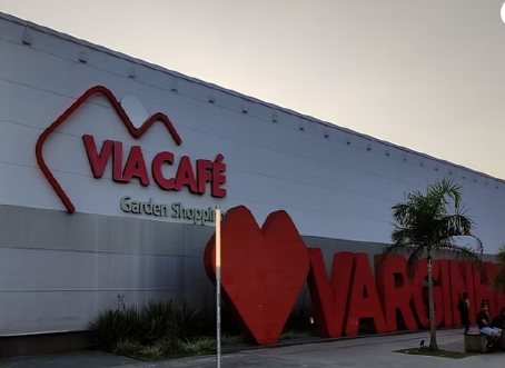 Bradesco deve assumir controle do Via Café Shopping após fase final de processo judicial