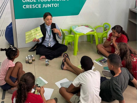 Sicoob Credivar lança o projeto "Cantinho da Leitura".