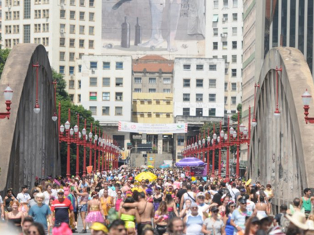 O SINDBEBIDAS MG denunciou uma cláusula abusiva no contrato de patrocÃnio do Carnaval de Belo Horizonte.