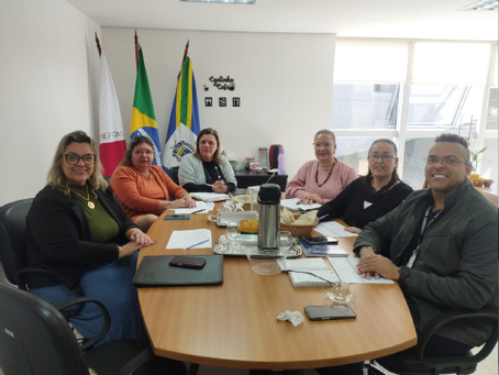 SRE Varginha e UNDIME traçam estratégias conjuntas para fortalecer a alfabetização nos 28 municípios da regional