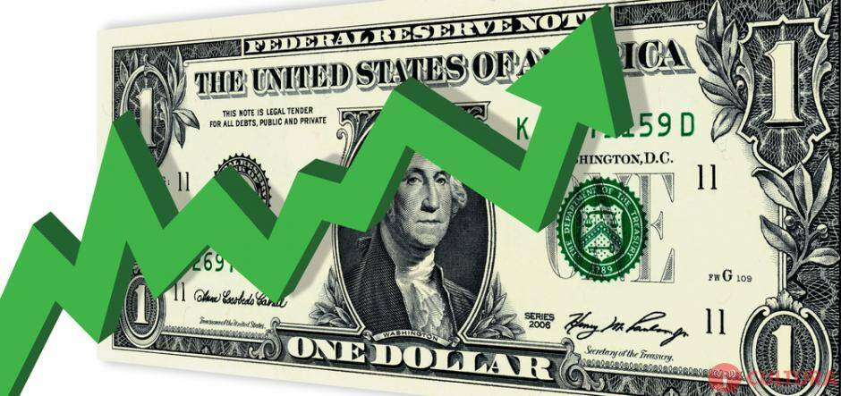 Dólar bate recorde