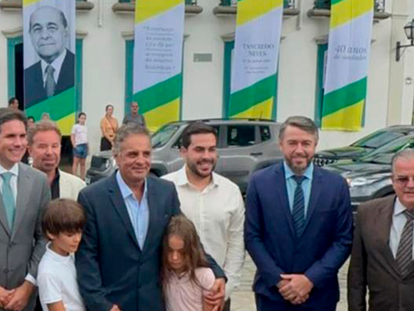 Cidade natal de Tancredo Neves realiza cerimônias em memória ao político mineiro