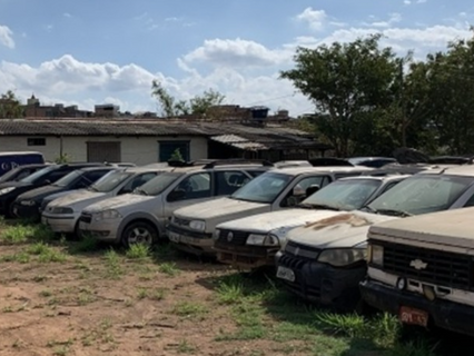 Governo de MG alerta para golpes em falsos leilões de veículos com uso do nome do Detran