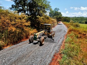 Rodovia MG-164 ganha nova camada de escória de aciaria e reduz impactos ambientais