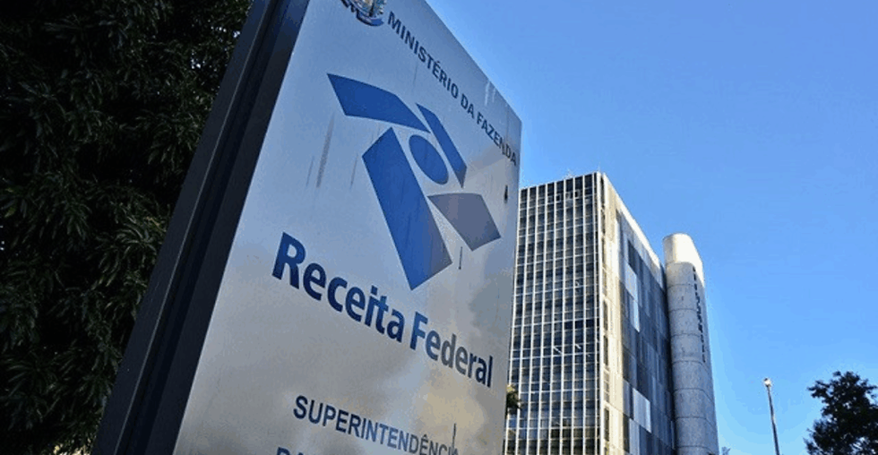 Receita Federal desmente boatos sobre taxacao de transacoes acima de R$ 5 mil
