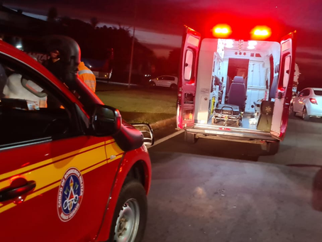 Motociclista fica ferido em colisão com carro na MGC-491, em Alfenas