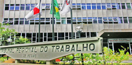 Justiça do Trabalho reverte justa causa aplicada a trabalhador por suposta adulteração de atestado