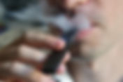 Tendência entre jovens, cigarro eletrônico motiva campanha de saúde em MG