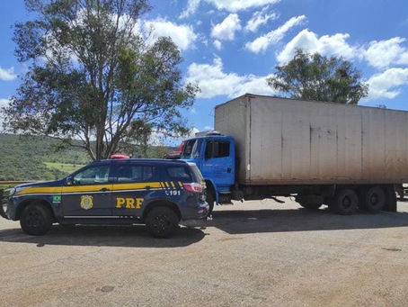 Motorista tenta subornar PRF com R$ 250 e acaba preso em Minas