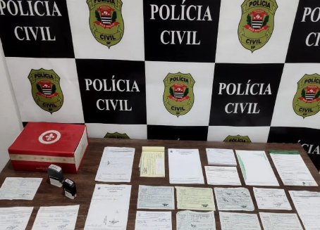 Homem é preso por fornecer atestados médicos falsos a policiais penais em Minas Gerais