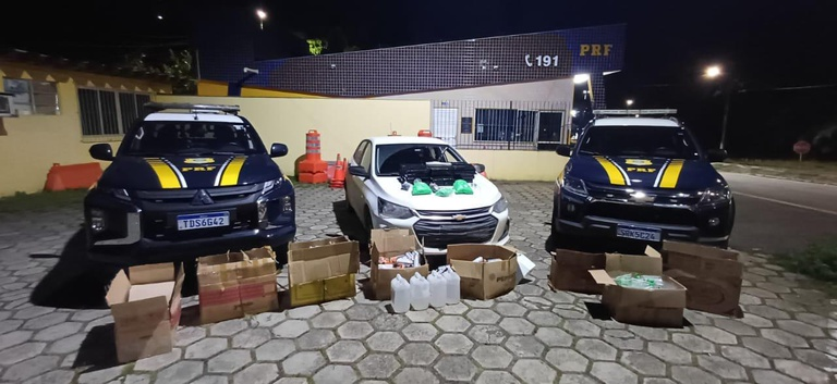 Grande apreensão de drogas na BR-116: PRF prende traficante com maconha, ecstasy e lança-perfume
