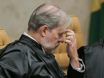 Toffoli determina que PF envie íntegra dos dados apreendidos no caso Master ao STF