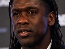 Clarence Seedorf desembarca em São Paulo e assume comando técnico do Corinthians; holandês fará treinos e coletiva nesta quarta-feira