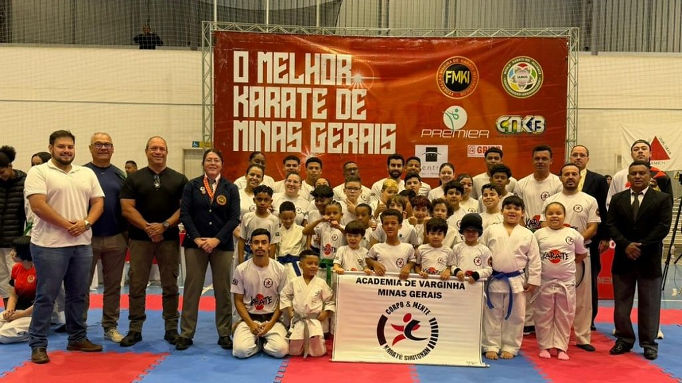 Academia Corpo e Mente conquista 65 medalhas e se destaca no 4º Troféu Minas Gerais de Karatê em Varginha