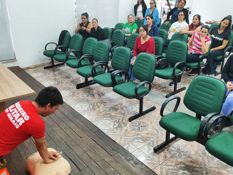 Capacitação em primeiros socorros prepara professores de Andradas para agir em emergências