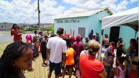 Páscoa Solidária leva acolhimento, alimentos e alegria a famílias em Varginha