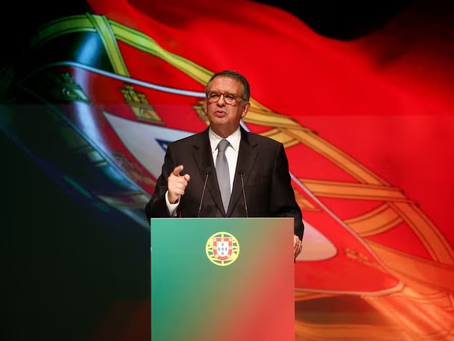 Presidente de esquerda eleito em Portugal, António José Seguro vence com 66,7% dos votos válidos