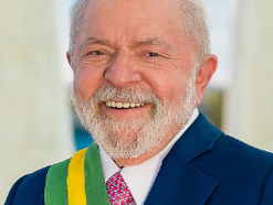 Em podcast, Lula defende reciprocidade e revela intenção de conversar diretamente com Trump