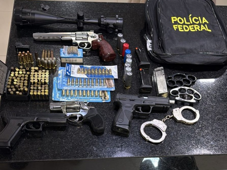 Operação da Polícia Federal mira grupo suspeito de trazer armas do Paraguai para Minas