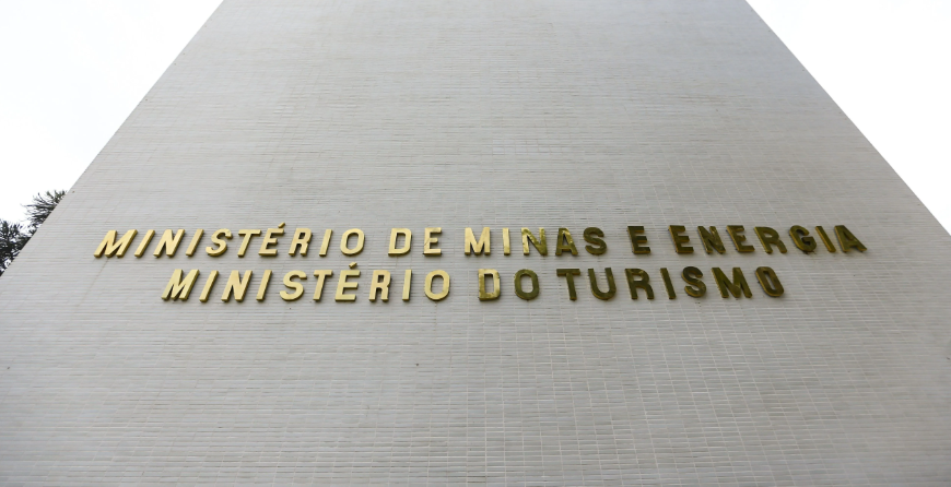 Ministerio do Turismo reforca protecao de criancas e adolescentes e promove turismo responsavel