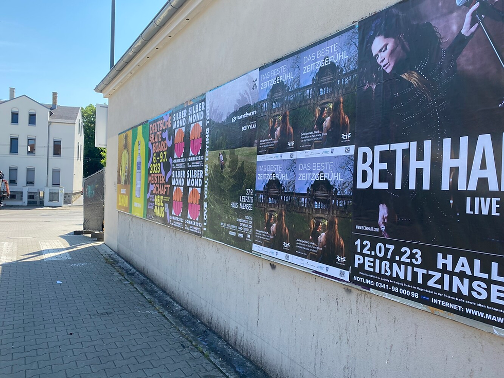 Plakate / Plakatierung / Werbeplakate / Außenwerbung / Berlin