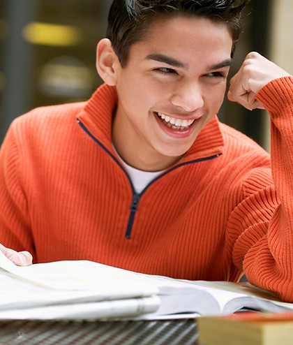 étudiant heureux