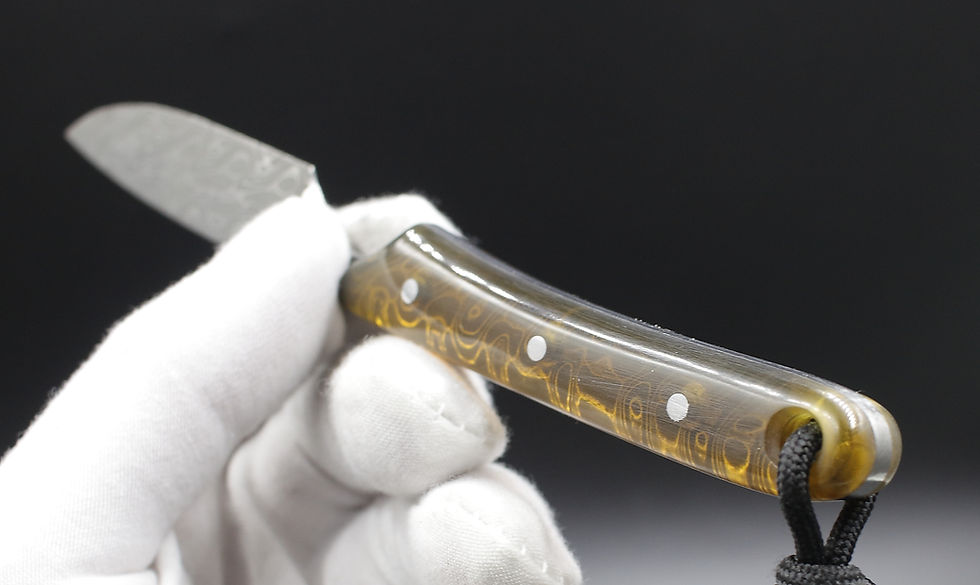Thumbnail: Ultemate Dama Scalpel