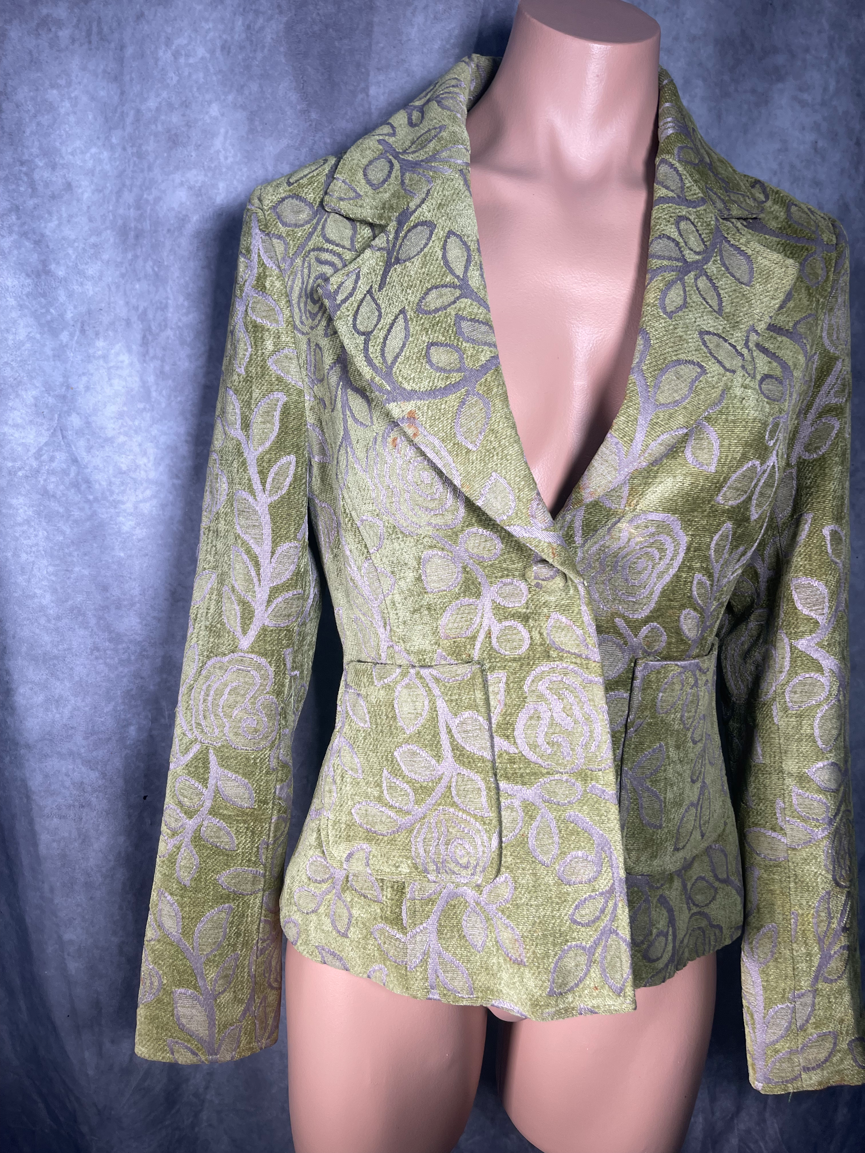 Green taunt blazer 