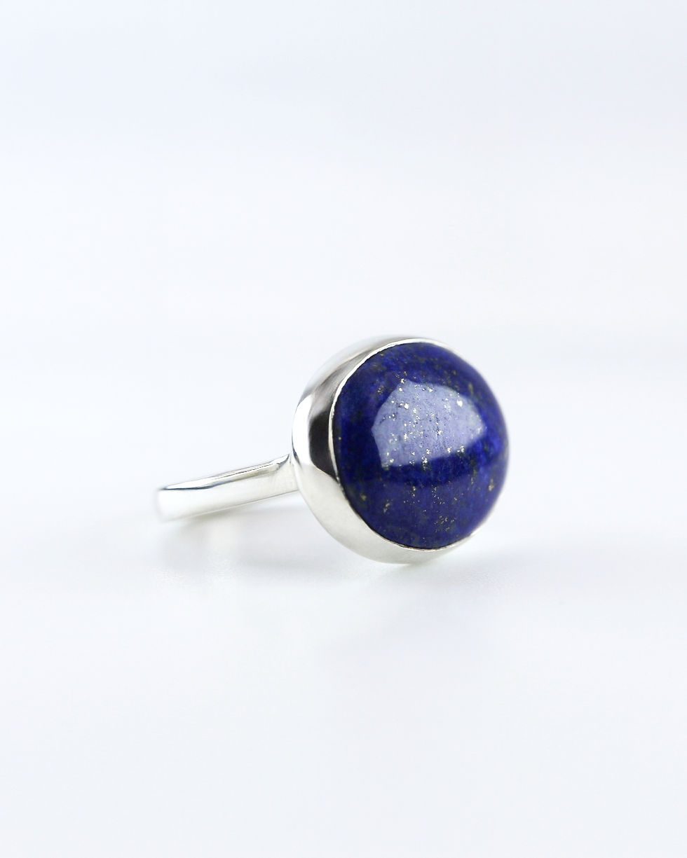 サムネイル： Lapis lazuli Cabochon Ring / Mussaenda Jewellery