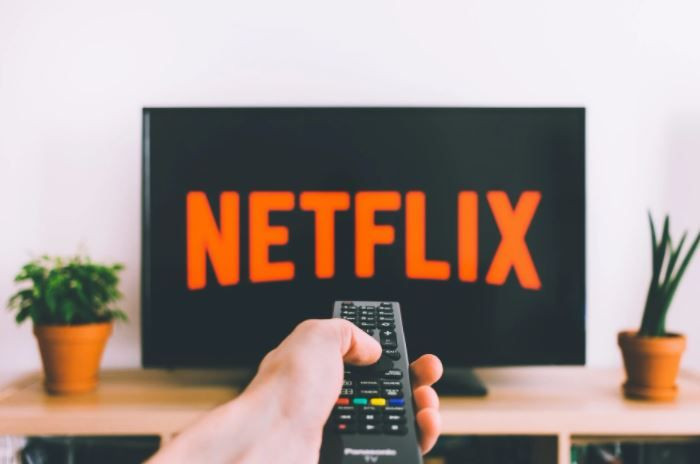 invertir en acciones en Netflix