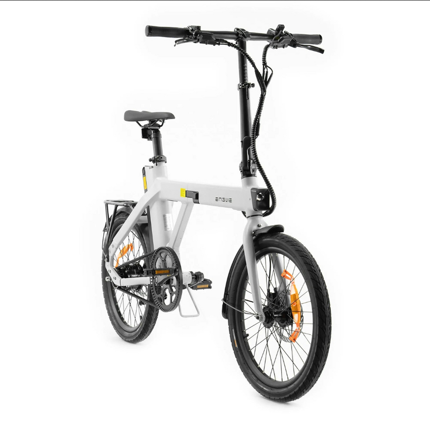 Vélo électrique pliant blanc ENGWE avec cadre compact.