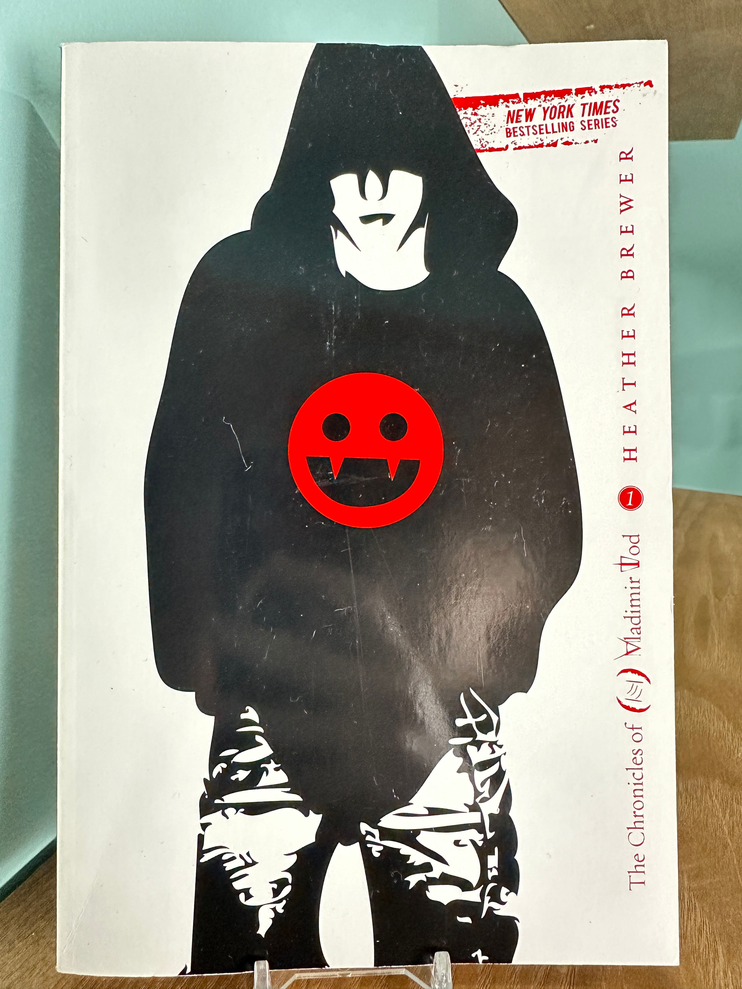 Chronicles of Vladimir Tod: Eighth Grade Bites 