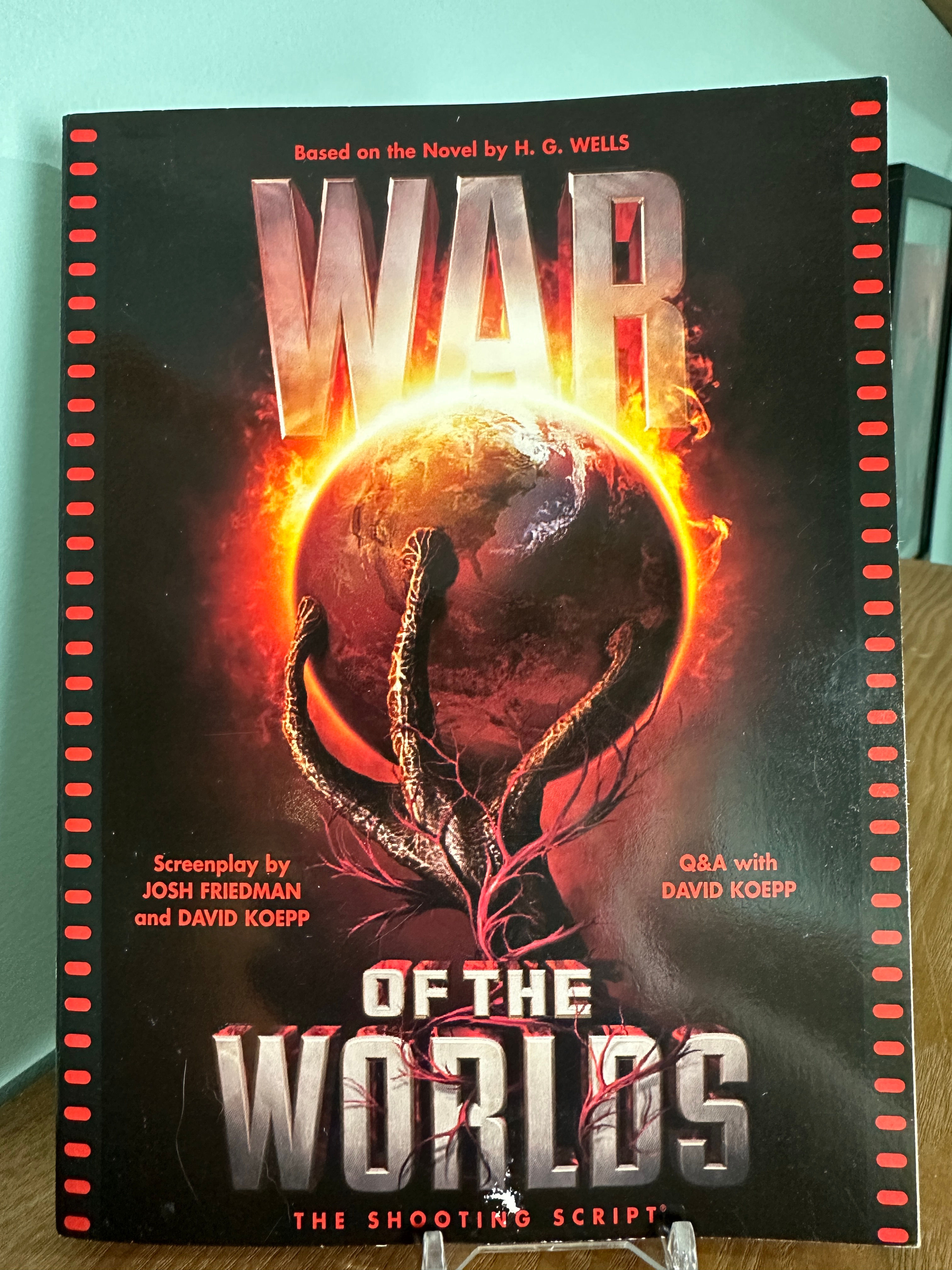 War of the Worlds: The Shooting Script