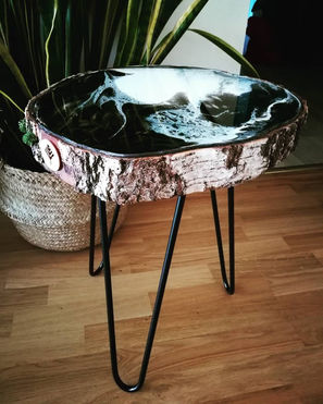 62256031_377539199556647_6622176195553263616_n