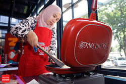 Cooking Class with Celebrity Chef 2015 (15).JPG