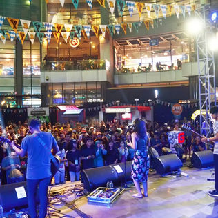PIZZA E BIRRA OKTOBEERFEAST 2017, More Beer, More Music, More Fun