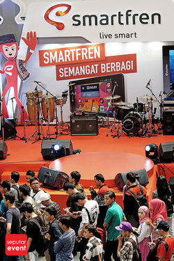 smartfren-semangat-berbagi-2014__ (87).JPG