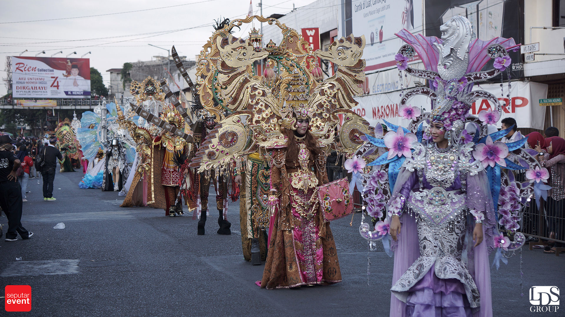 Wonderful Artchipelago Carnival Indonesi