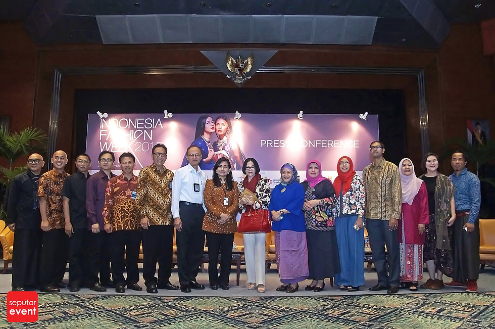 Indonesia Fashion Week 2015-prescon (8).JPG