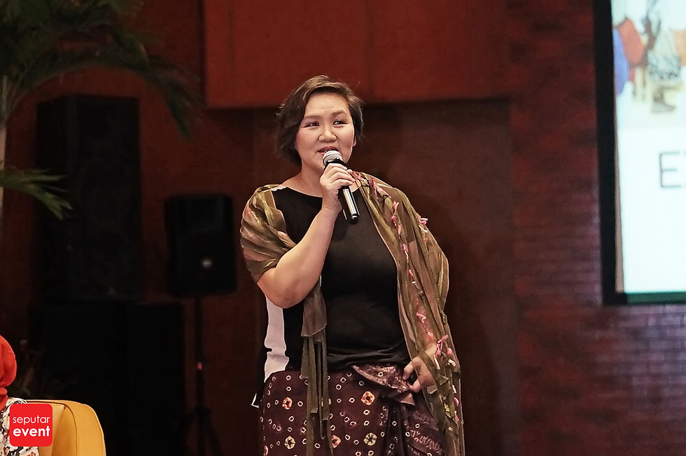 Indonesia Fashion Week 2015-prescon (2).JPG