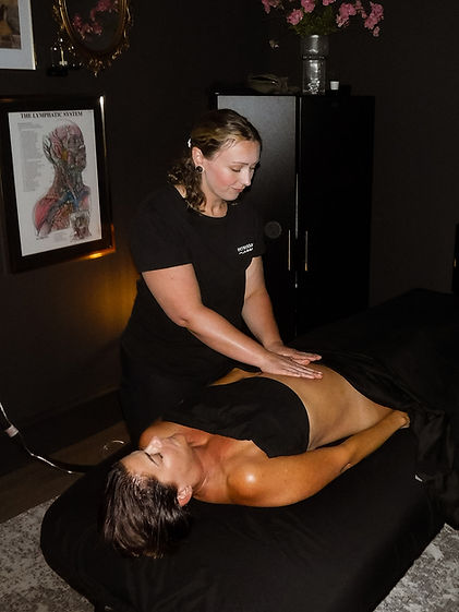 Massage Brand Shoot Round 1-009_websize.jpg