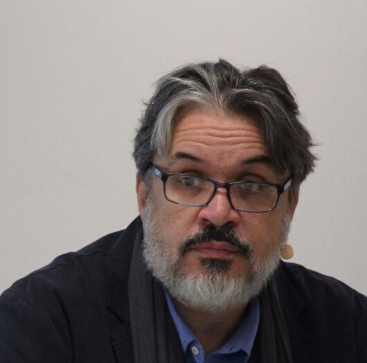 HELIO CESAS HINTZE.gif