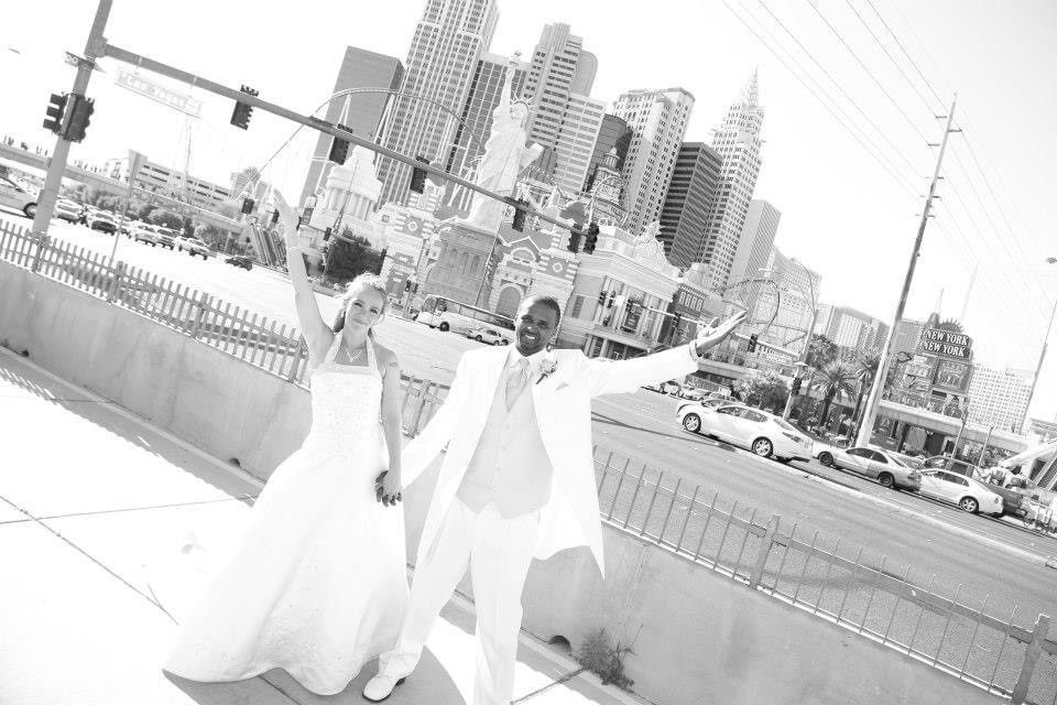 Bride & Groom Vegas