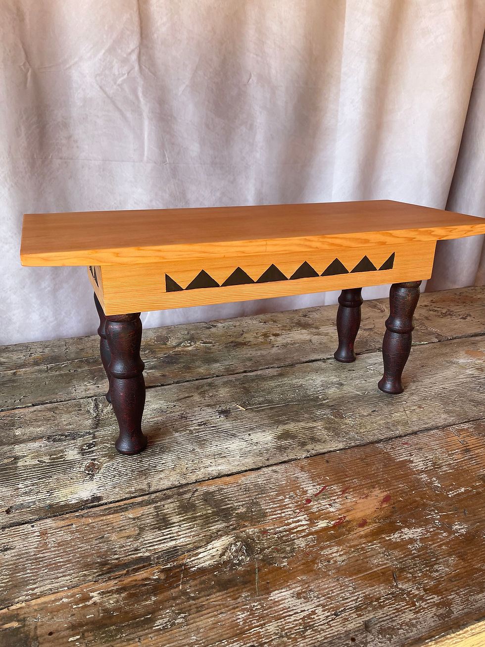 Ember Meditation Table