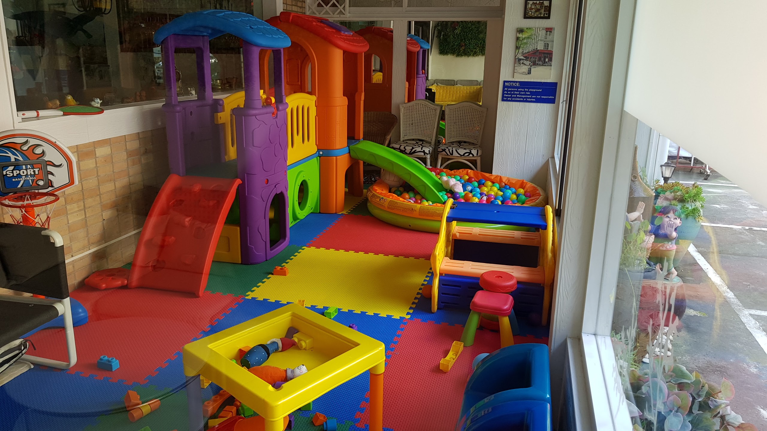 Kids Play Room