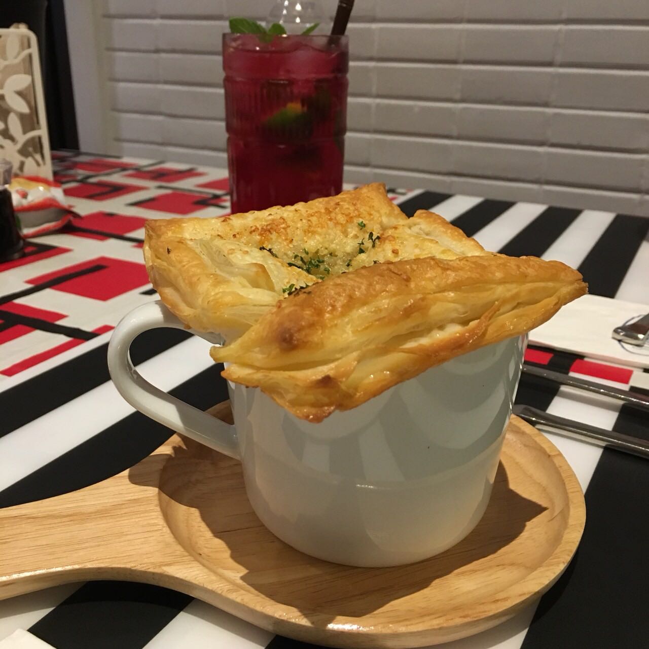 French Onion Soup with Puff